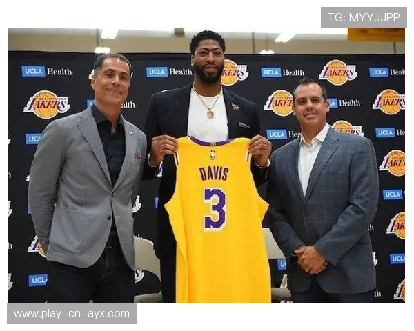 世界冠军退役后逆袭创业路：从赛场巨星到餐饮新贵的精彩转变