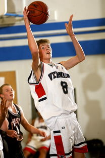 爱游戏-加拿大队的战术应用:如何在国际乒联混合团体世界杯中发挥实力