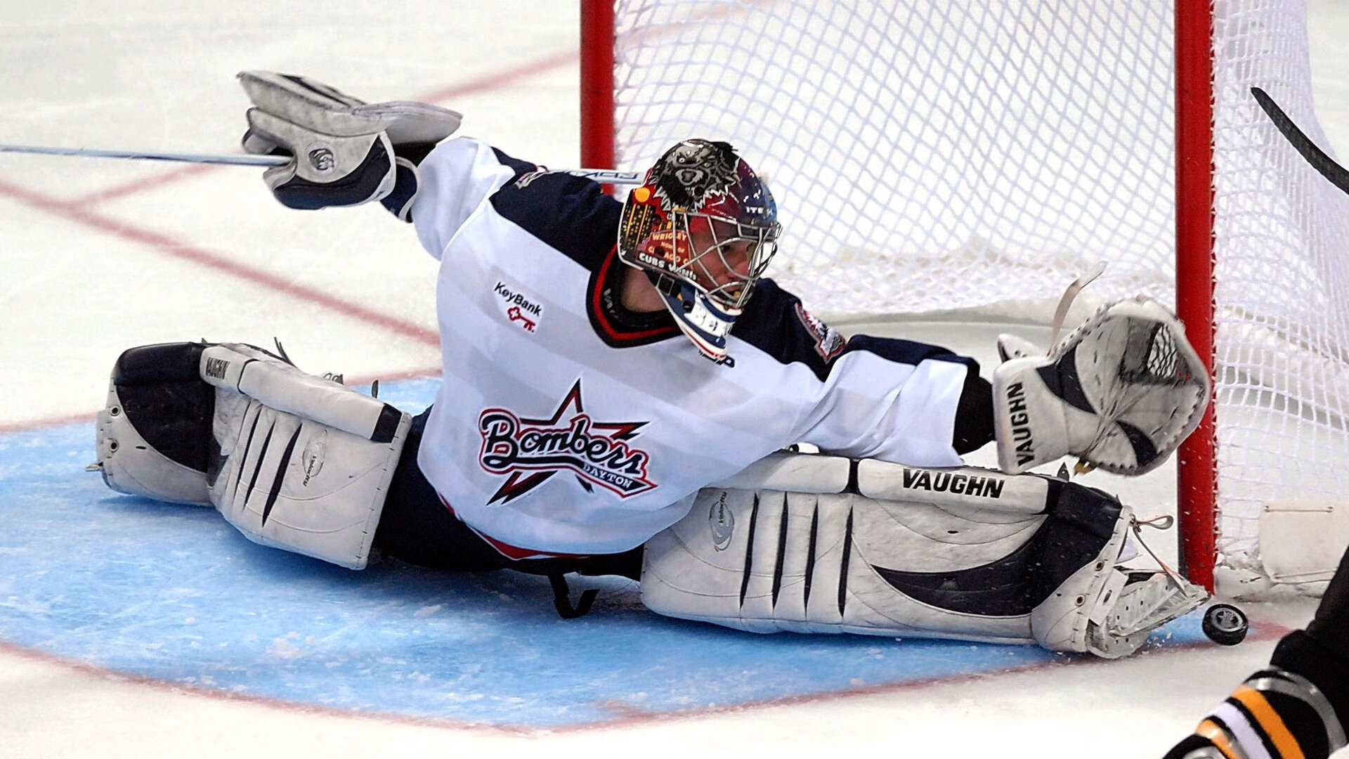 爱游戏ayx-美国小将温斯坦决赛表现不俗，nba温斯顿