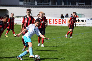 爱游戏官网app-中国足球俱乐部推动足球运动多元融合发展，中国足球职业俱乐部的发展